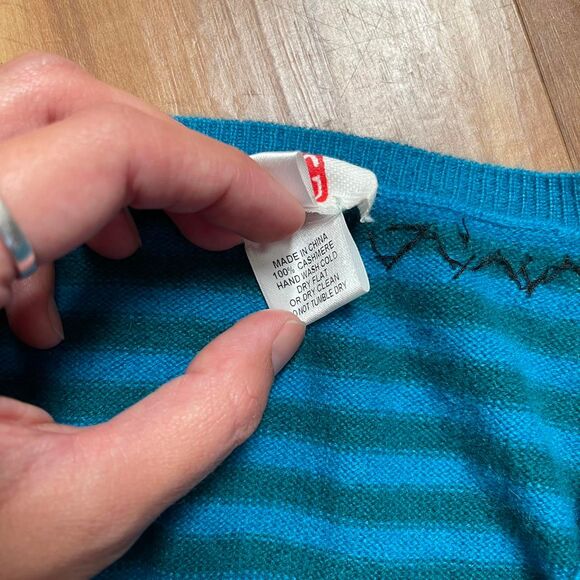 NWOT ONG Blue Striped Cashmere Beaded Cardigan Sleaze Academia Retro Size M - Picture 8 of 8